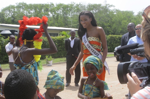  MISS UNIVERSE 2011 OFFICIAL THREAD: Leila Lopes (Angola) - Page 14 Mg_8903